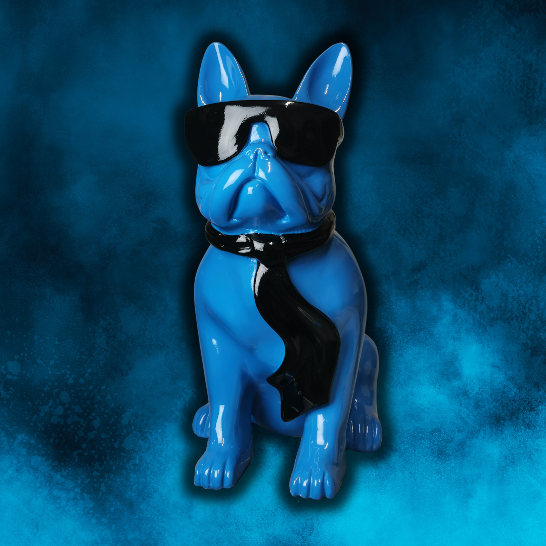 Französische Bulldogge mit Brille und Krawatte blau aus Kunstharz - 58cm