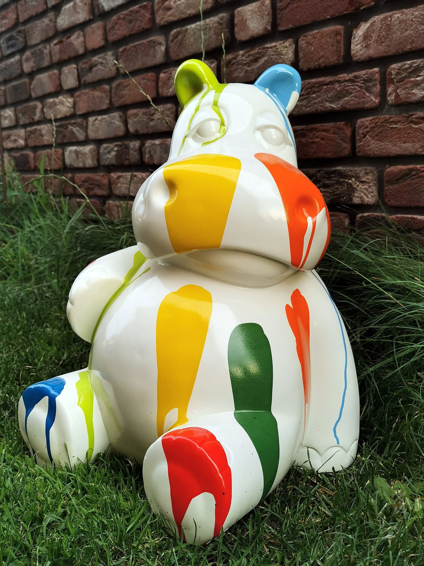 Hippo bunt aus Kunstharz - 50cm