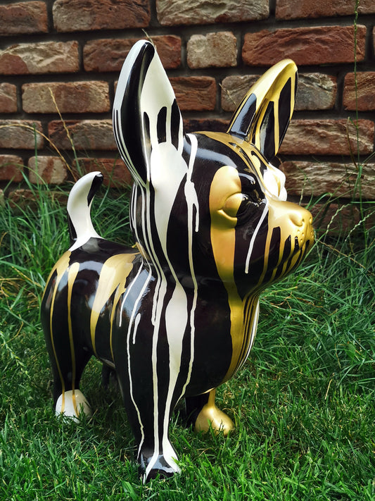 Chihuahua weiß-gold aus Kunstharz - 52cm