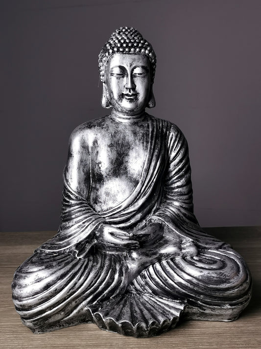 Buddha aus Kunstharz silber-antik - 42cm