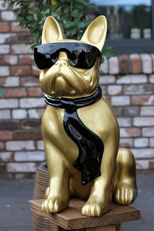 Französische Bulldogge mit Brille und Krawatte gold aus Kunstharz - 58cm